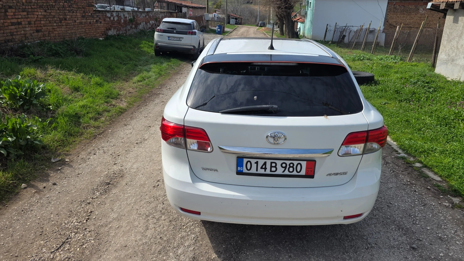 Toyota Avensis 2.0d, снимка 9 - Автомобили и джипове - 56121039