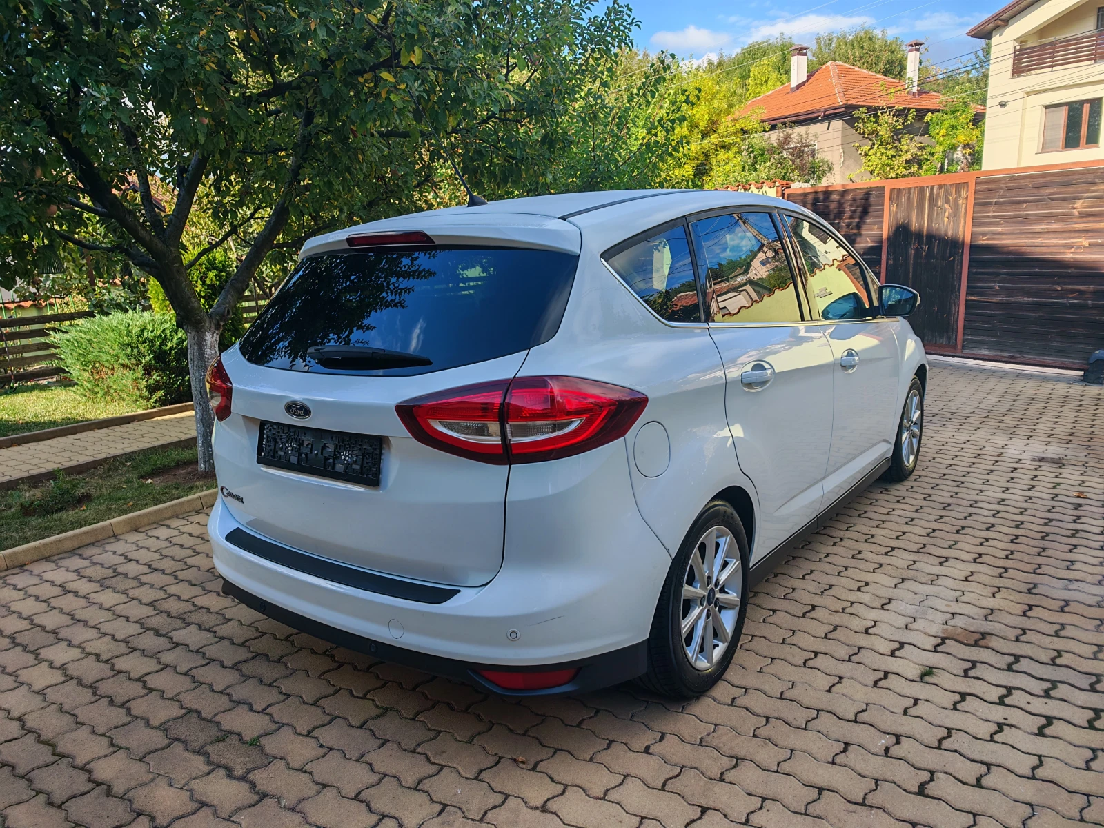Ford C-max 1.6-ГАЗ-НОВИЯТ МОДЕЛ от 2016г., снимка 4 - Автомобили и джипове - 56198023