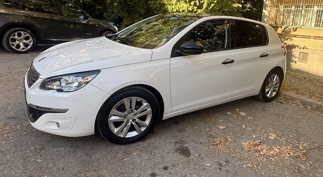 Peugeot 308 1.2 VTi 82 Active, снимка 2 - Автомобили и джипове - 56226843