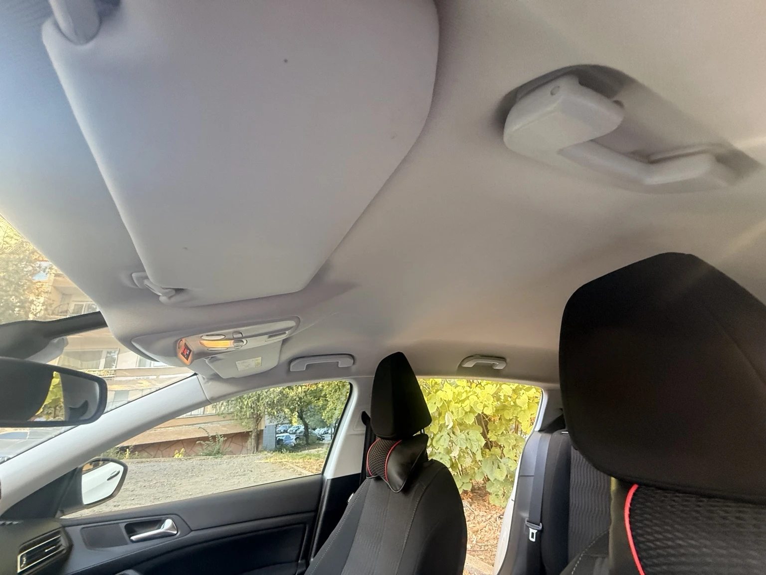 Peugeot 308 1.2 VTi 82 Active, снимка 11 - Автомобили и джипове - 56226843