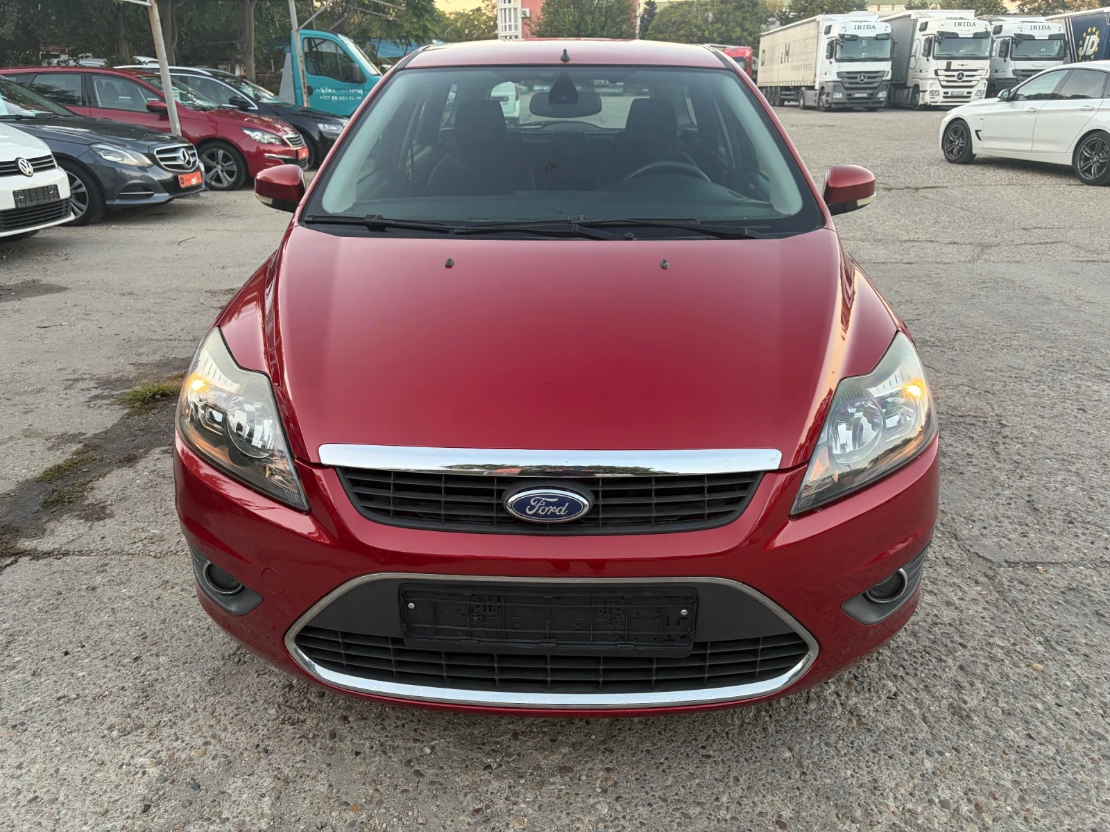 Ford Focus 1.6 TDCI, снимка 2 - Автомобили и джипове - 56360140