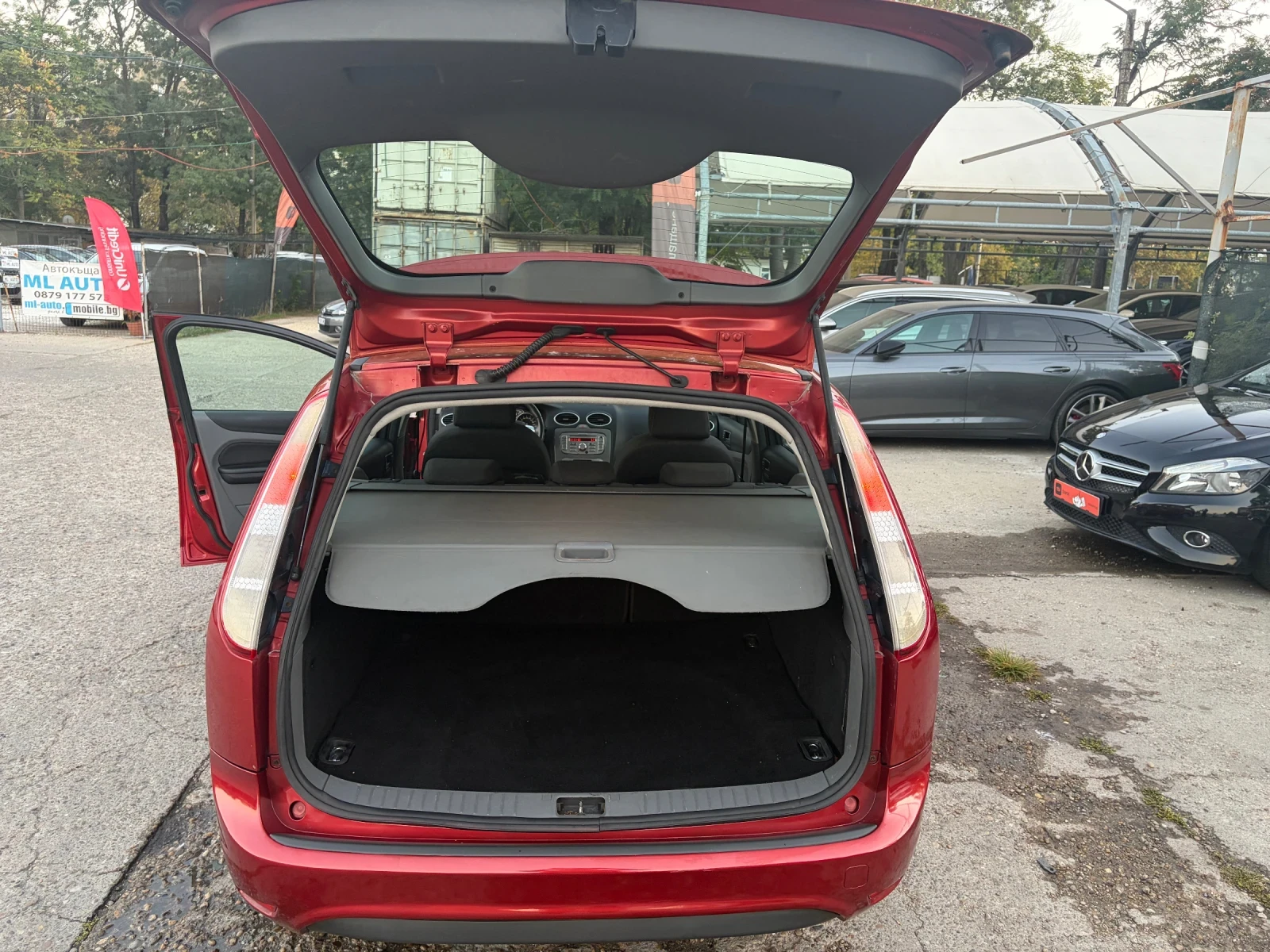 Ford Focus 1.6 TDCI, снимка 14 - Автомобили и джипове - 56360140