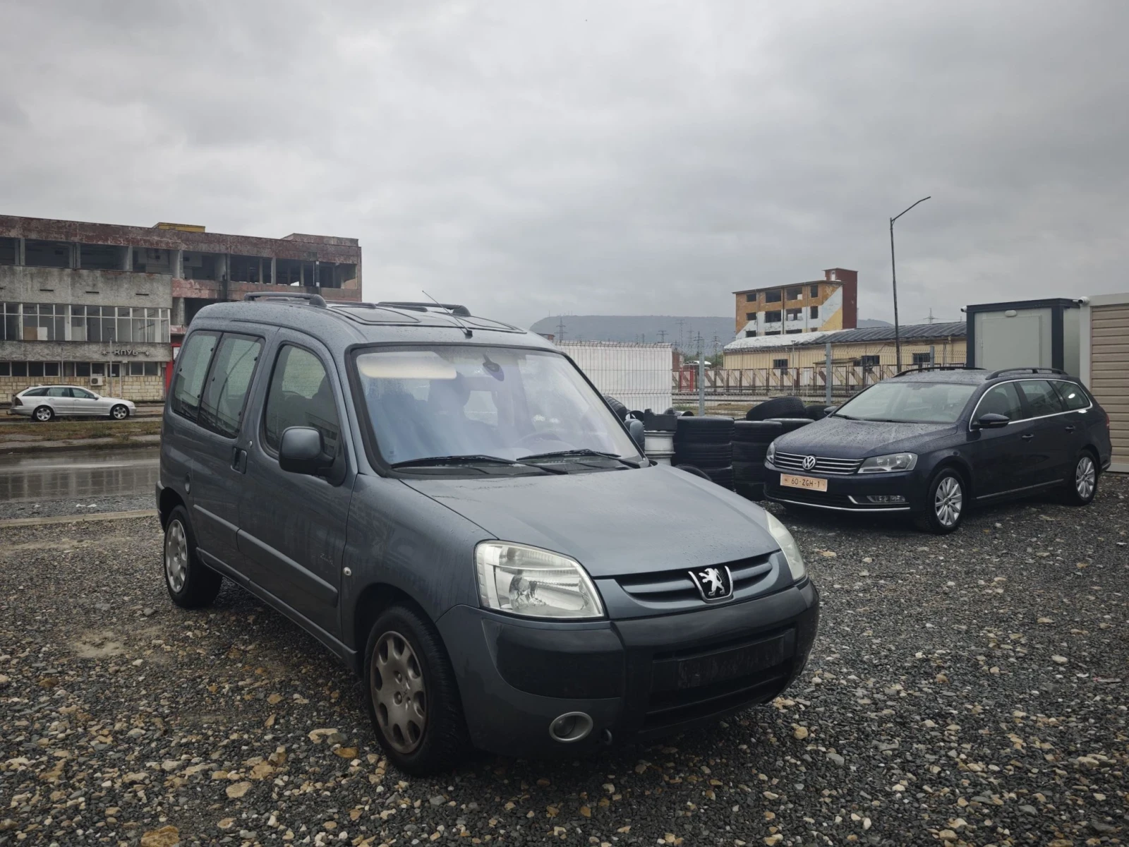 Peugeot Partner 1.6i, снимка 3 - Автомобили и джипове - 56527729