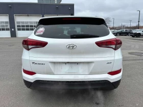 Hyundai Tucson * SE * 2 КЛЮЧА * PANORAMA* ПОДГРЕВИ * CARFAX * , снимка 4