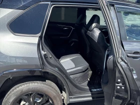 Toyota Rav4 Hybrid XSE, АВТОКРЕДИТ, снимка 11