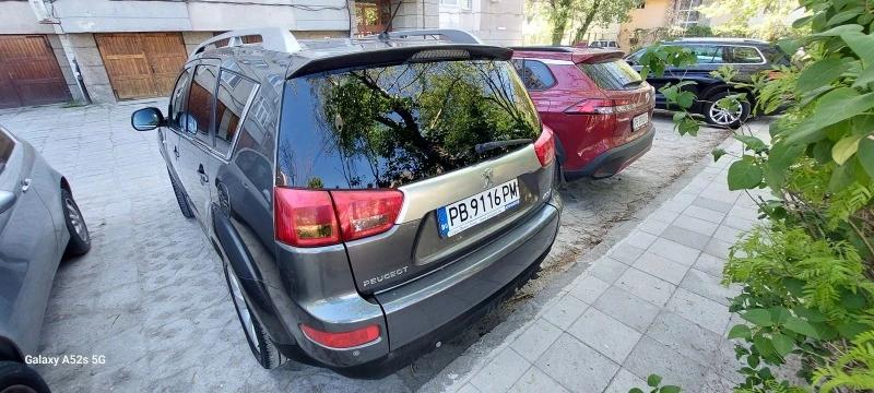 Peugeot 4007, снимка 3 - Автомобили и джипове - 47138160