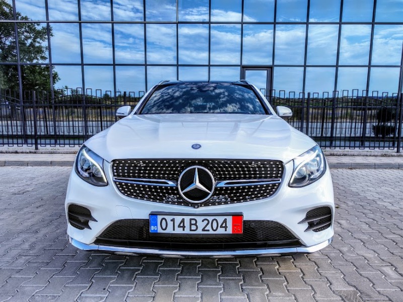 Mercedes-Benz GLC 250 * AMG* PANORAMA* 360 KAMERI* HEAD UP DISPLAY* FULL, снимка 5 - Автомобили и джипове - 46698224