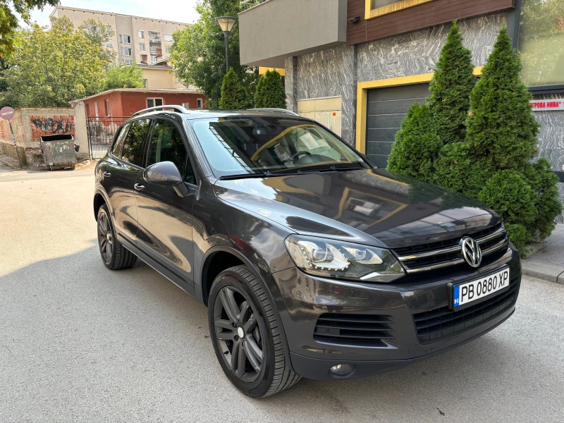 VW Touareg 3.0 TDI, снимка 6 - Автомобили и джипове - 47607681