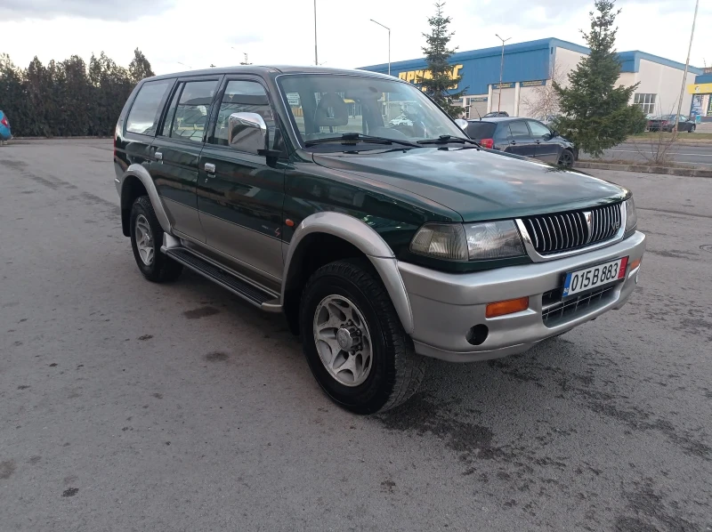 Mitsubishi Pajero sport 3.0i ИТАЛИЯ, снимка 3 - Автомобили и джипове - 48550852