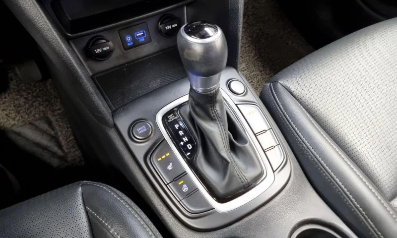 Hyundai Kona, снимка 9 - Автомобили и джипове - 51888194