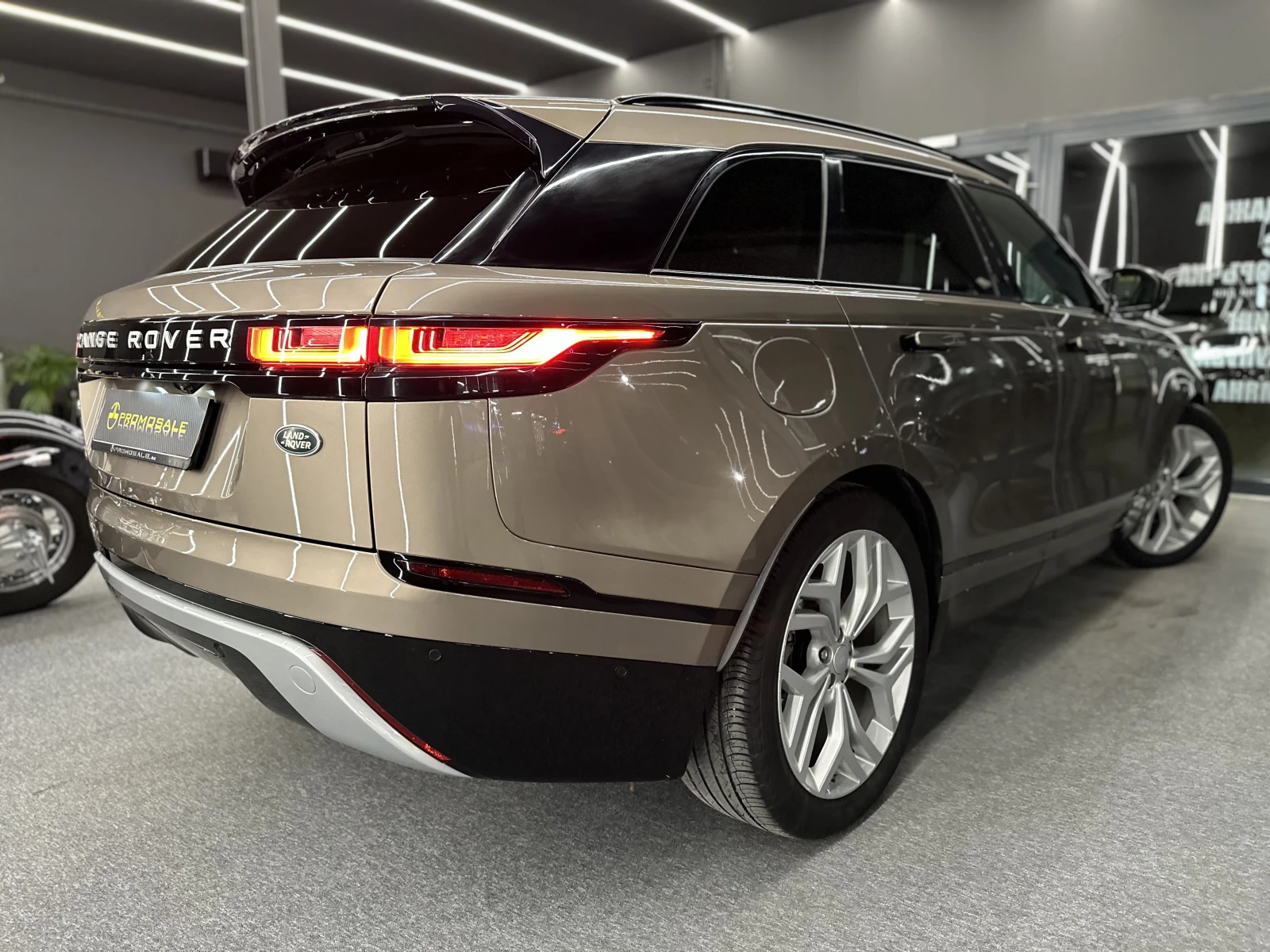 Land Rover Range Rover Velar HSE R-Dynamic Limited Edition - изображение 4