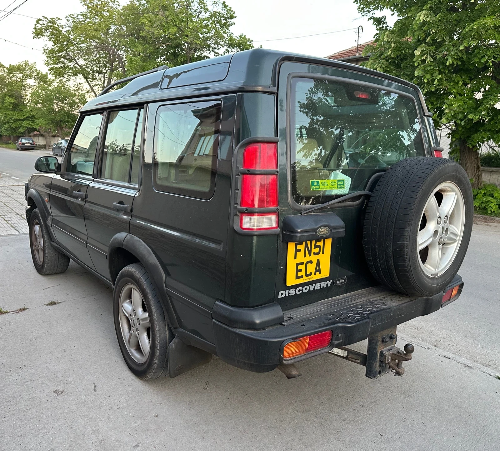 Land Rover Discovery 2.5TD/4X4/КОЖА/ПОДГРЕВ/ПАНОРАМА/КЛИМАТРОНИК/7МЕСТА - изображение 4