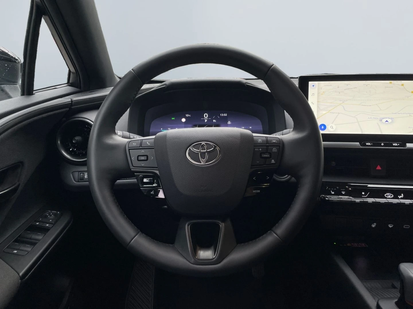 Toyota C-HR 2.0 HEV TEAM D FULL TOP - изображение 8