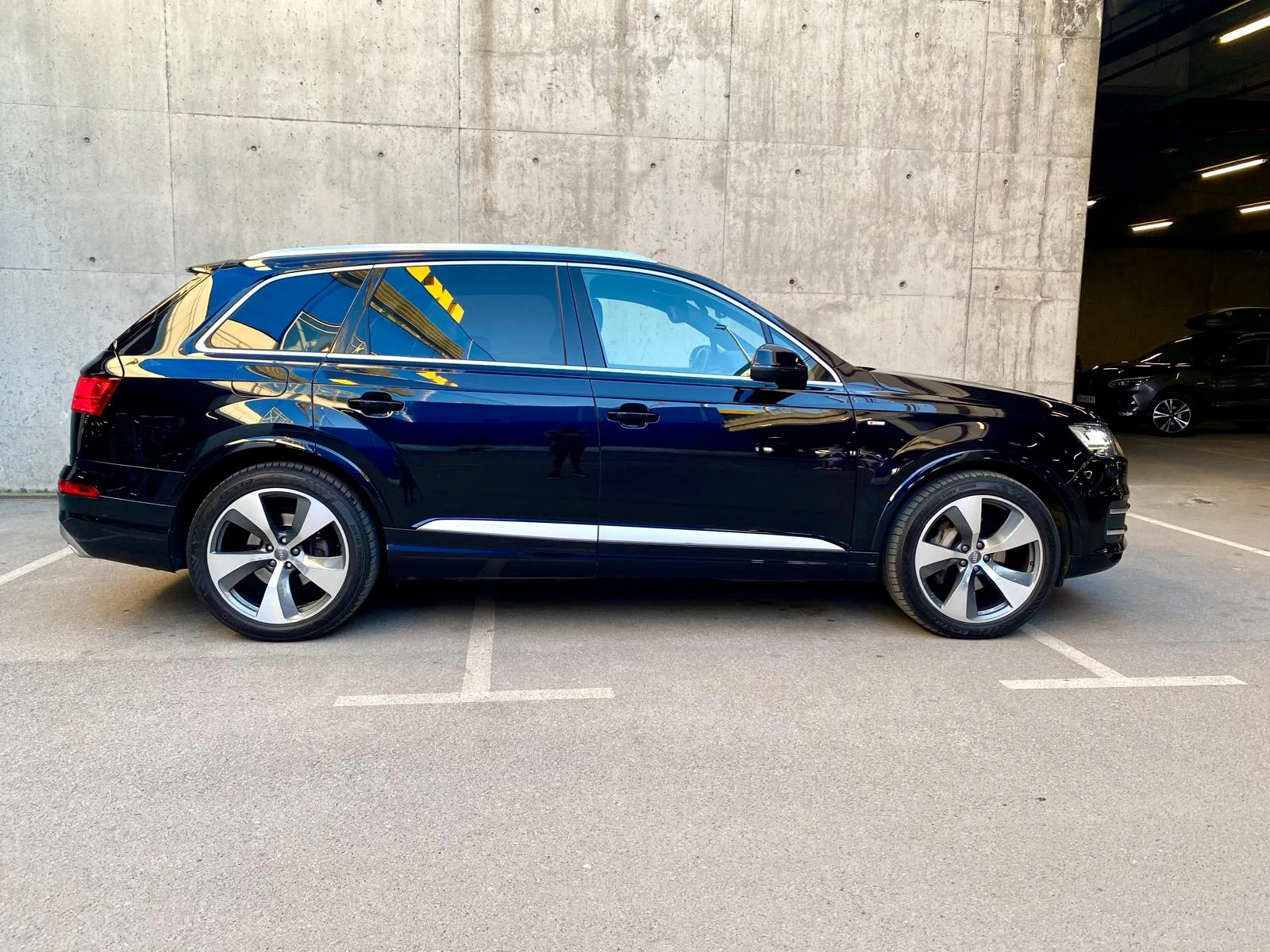 Audi Q7 3x S-Line, ПЪЛНА СЕРВИЗНА ИСТОРИЯ - изображение 6