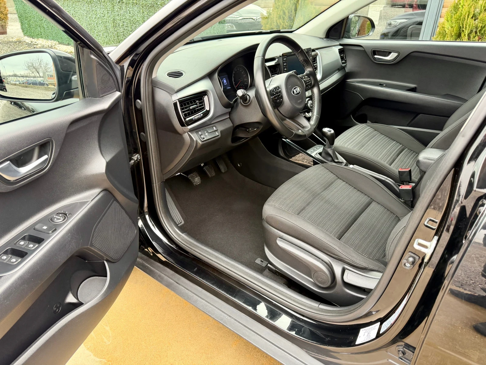 Kia Stonic 1.4 MPI* LPG* LED* NAVI* CAMERA - изображение 9