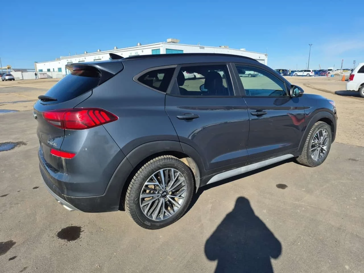Hyundai Tucson LUXURY/CARFAX/Панорама/Кожа/Подгрев, снимка 4 - Автомобили и джипове - 54113325