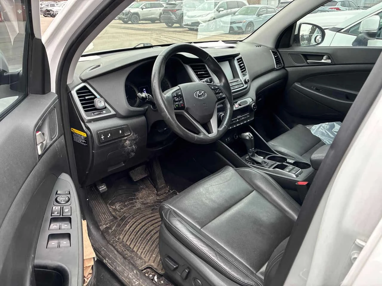 Hyundai Tucson * SE * 2 ����� * PANORAMA* �������� * CARFAX *  | Mobile.bg � ����������� 5
