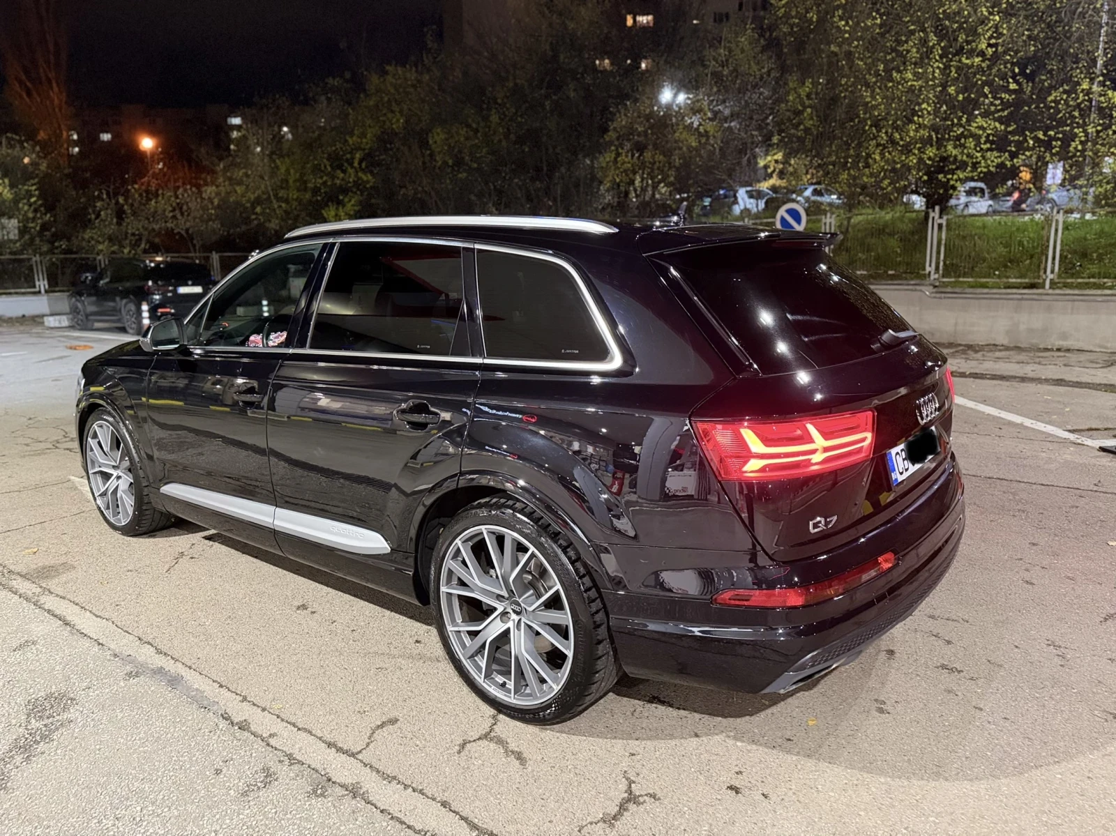 Audi Q7 3.0 TDI TECHNIK SLINE + + + , снимка 4 - Автомобили и джипове - 55081807