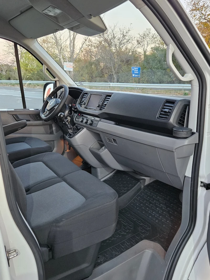 VW Crafter 2.0TDI, снимка 11 - Бусове и автобуси - 47874473