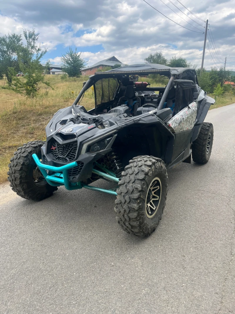 Can-Am Maverick X3