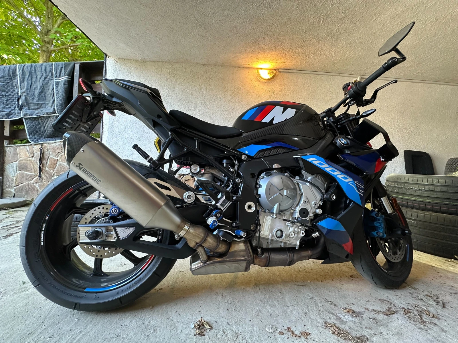 BMW M 1000 R Full Carbon Competition Package - изображение 2