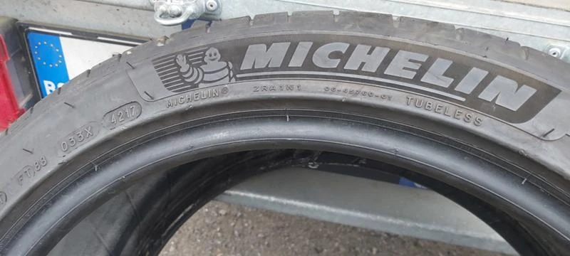 Гуми Летни 245/40R18, снимка 6 - Гуми и джанти - 33068109