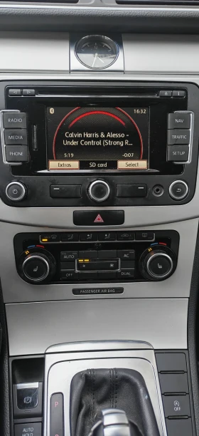 VW Passat, снимка 17