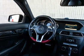 Mercedes-Benz C 63 AMG WIDEBODY * Панорама * Подгрев * HK * Carfax * , снимка 12