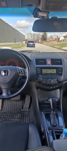 Honda Accord 2.0 Vtec, снимка 5