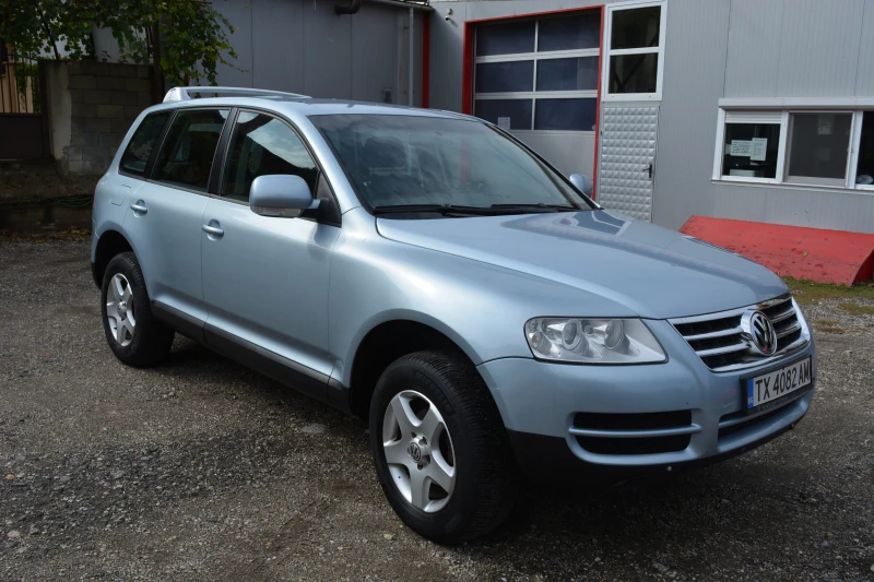 VW Touareg 2.5 TDI, снимка 2 - Автомобили и джипове - 47323613