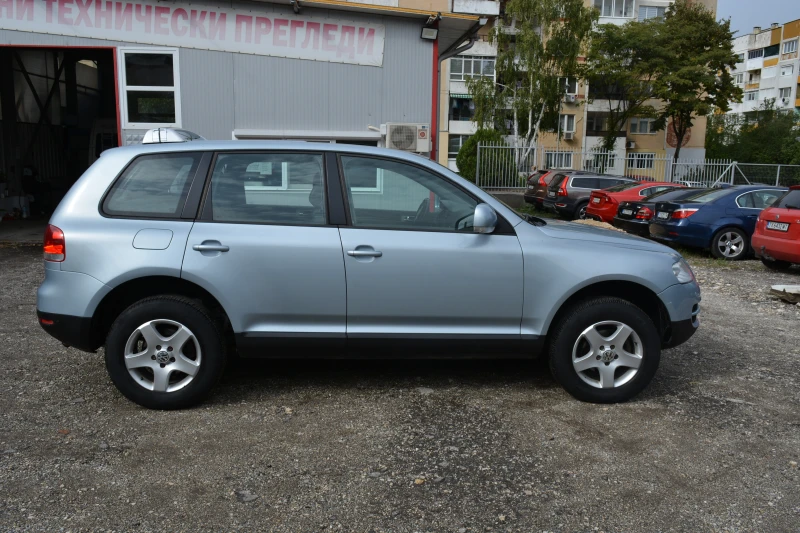 VW Touareg 2.5 TDI, снимка 3 - Автомобили и джипове - 47323613