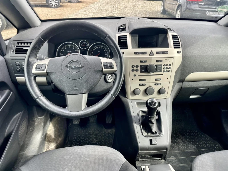 Opel Zafira 1.8 GAZ 7-места, снимка 11 - Автомобили и джипове - 47554870