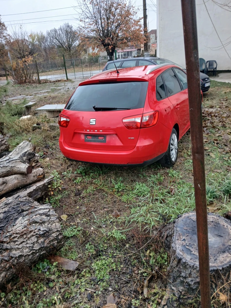 Seat Ibiza комби, снимка 3 - Автомобили и джипове - 48459940