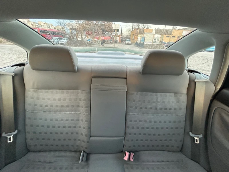 VW Passat, снимка 7 - Автомобили и джипове - 48562477