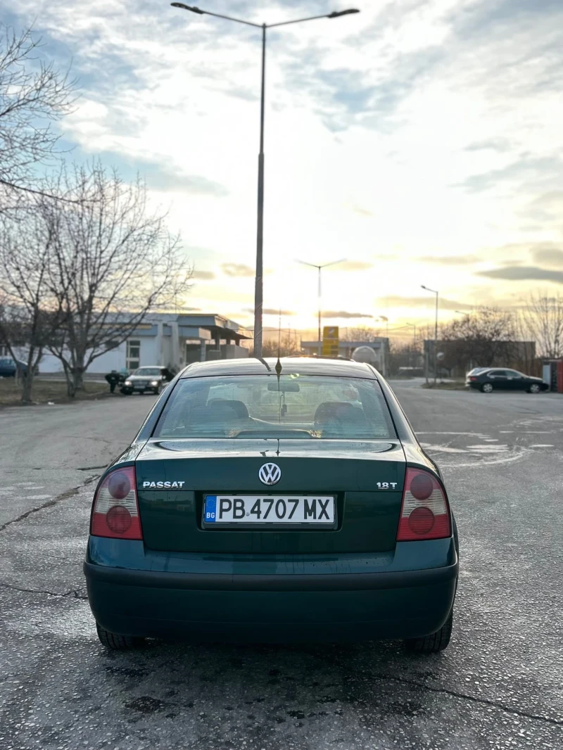 VW Passat, снимка 5 - Автомобили и джипове - 48562477