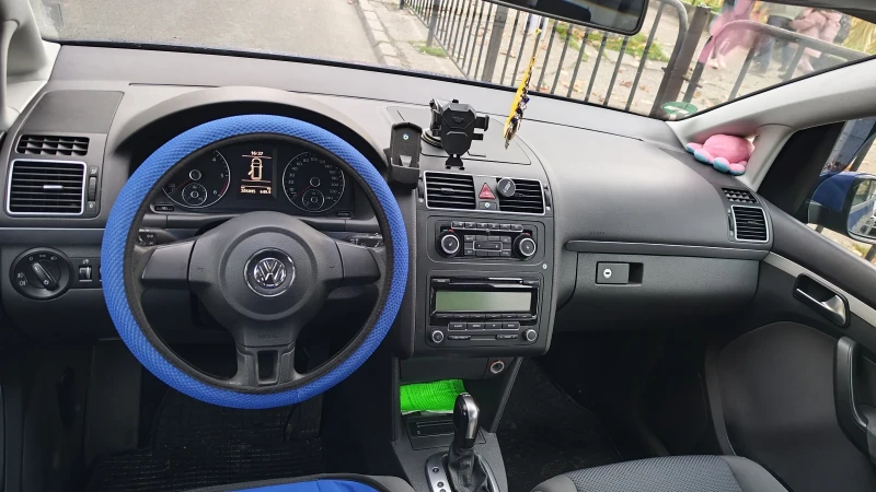 VW Touran 7 DSG 1, 6tdi 105к.с 193км, снимка 17 - Автомобили и джипове - 50395131