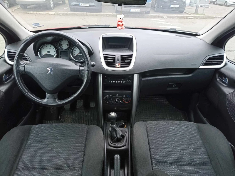 Peugeot 207, снимка 9 - Автомобили и джипове - 49033393