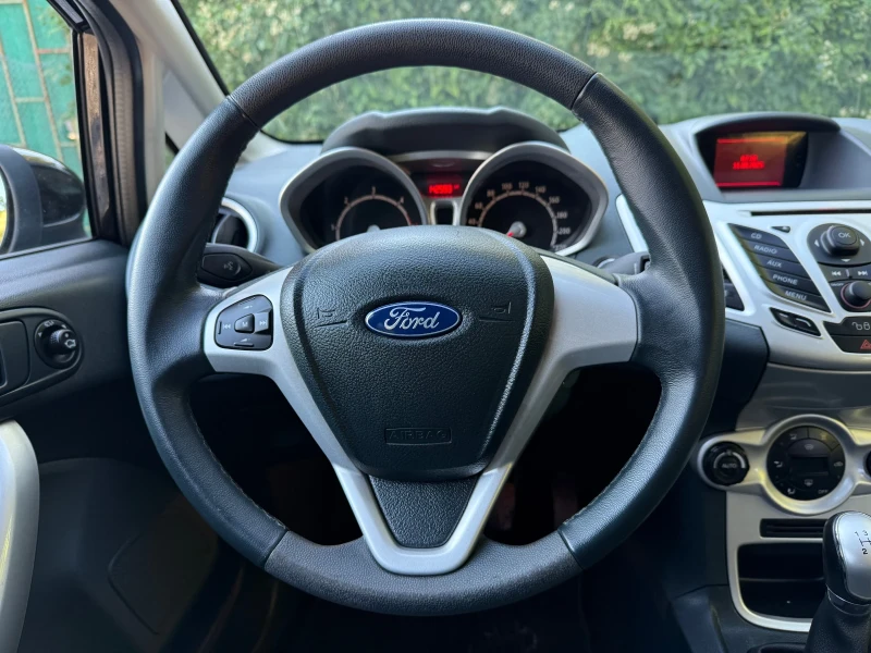 Ford Fiesta 1.4TDCi Titanium 70k.c. EURO5a, снимка 12 - Автомобили и джипове - 51348079