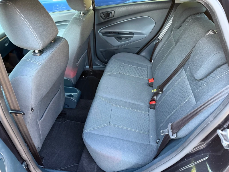 Ford Fiesta 1.4TDCi Titanium 70k.c. EURO5a, снимка 9 - Автомобили и джипове - 51348079