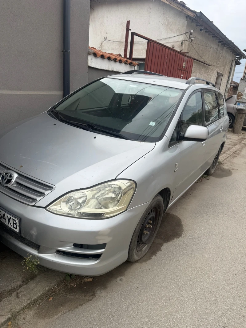 Toyota Avensis verso