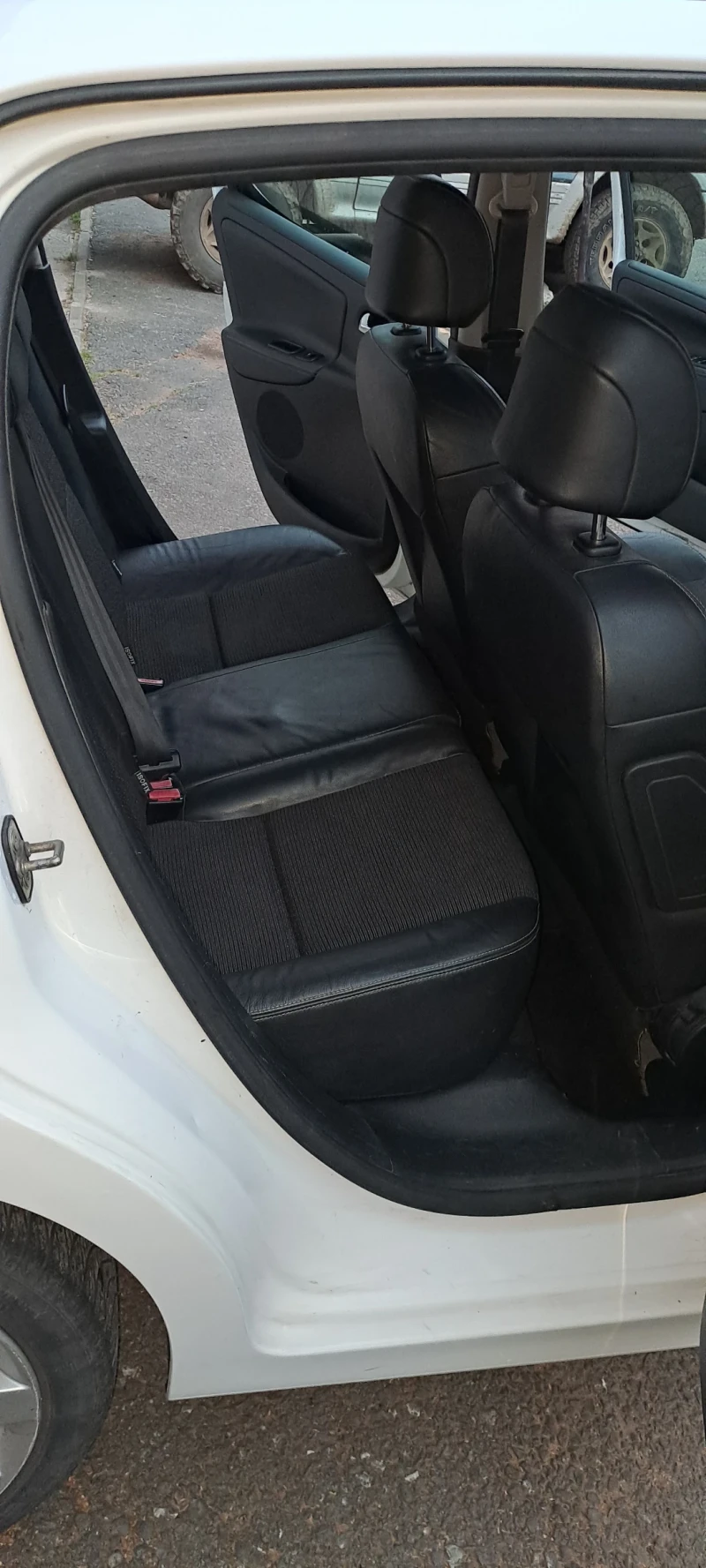 Peugeot 207, снимка 6 - Автомобили и джипове - 52876948