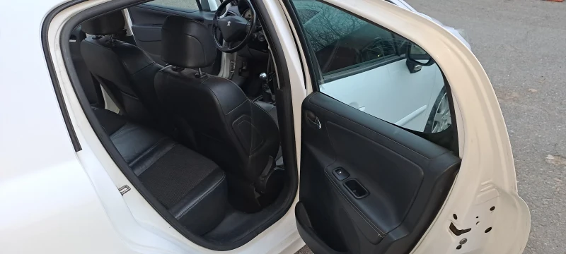 Peugeot 207, снимка 7 - Автомобили и джипове - 52876948