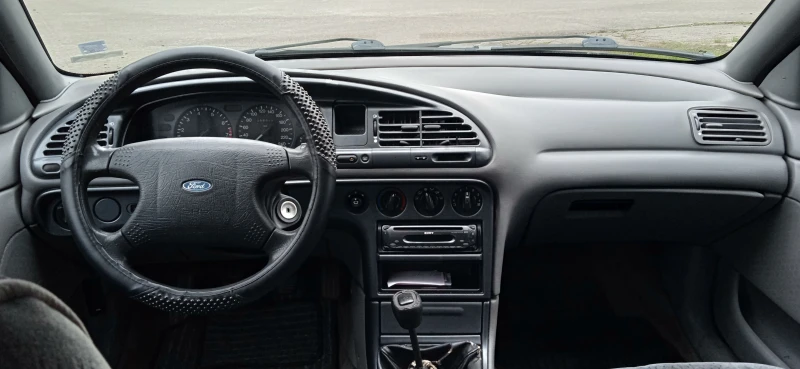 Ford Mondeo 1.8 GLX, снимка 6 - Автомобили и джипове - 52893017