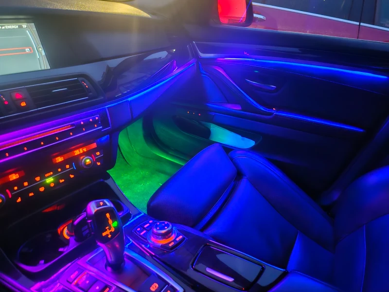 BMW 530 360 camera, HUD Display, Soft Close, Печка, обдухв, снимка 11 - Автомобили и джипове - 53295343