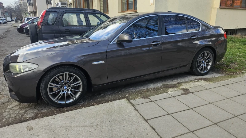 BMW 530 360 camera, HUD Display, Soft Close, Печка, обдухв, снимка 2 - Автомобили и джипове - 53295343
