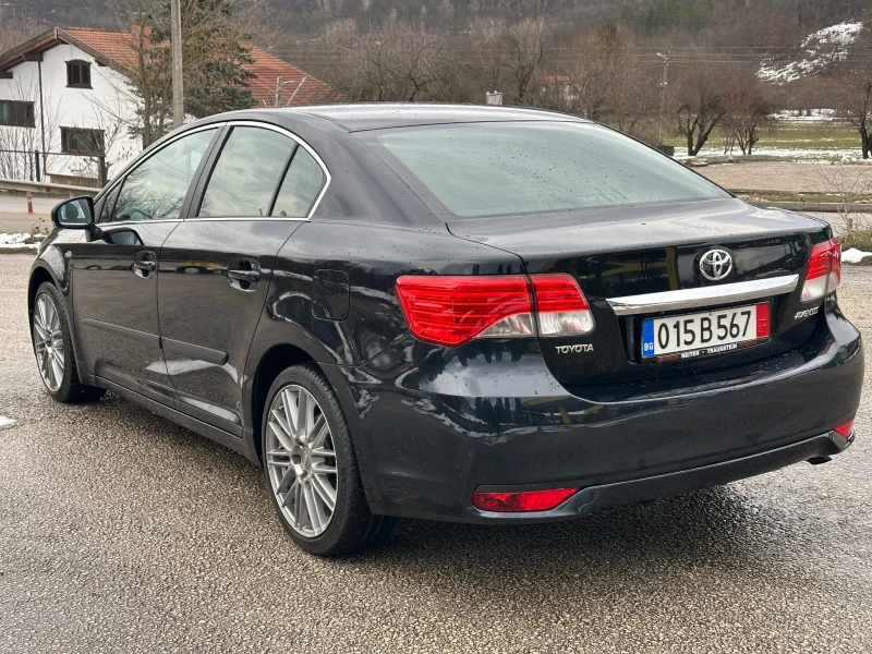Toyota Avensis 2.2  2012г. 114 хил. Км. СЕРВИЗНА ИЗТОРИЯ!!!, снимка 5 - Автомобили и джипове - 53571909