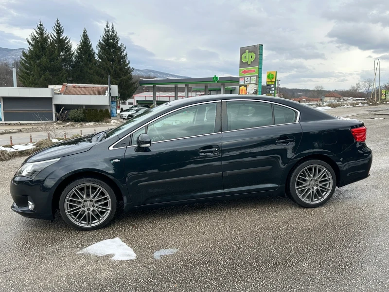 Toyota Avensis 2.2  2012г. 114 хил. Км. СЕРВИЗНА ИЗТОРИЯ!!!, снимка 4 - Автомобили и джипове - 53571909