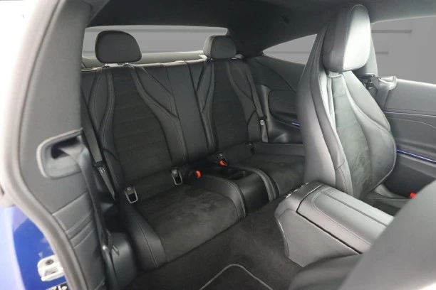 Mercedes-Benz CLE 220d = AMG Line = Premium Plus Гаранция - изображение 9