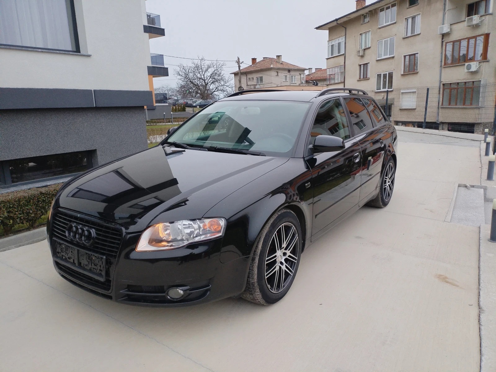 Audi A4 1.9 TDI 116 Климатроник Подгреви Multimedia , снимка 1