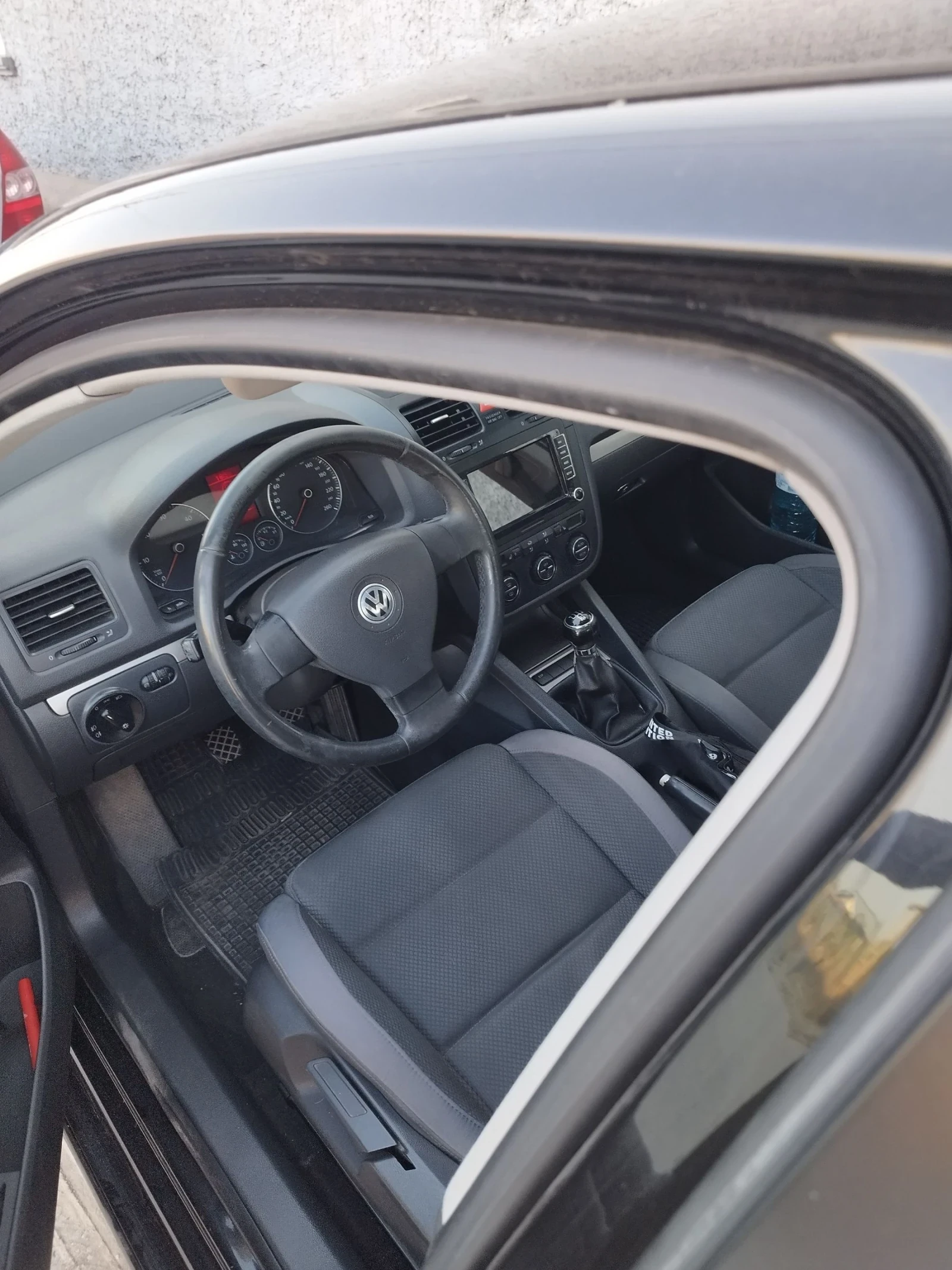 VW Golf 1.9 - изображение 7